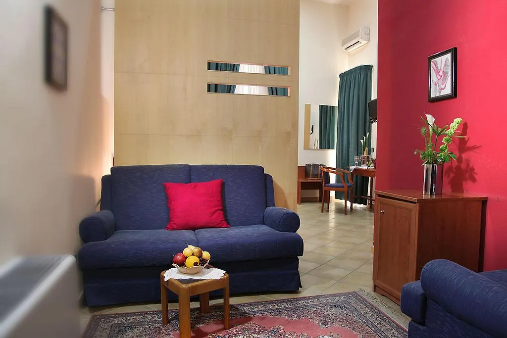 Caravaggio Hotel Неаполь Италия
