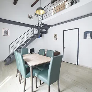 Ruote Apartment