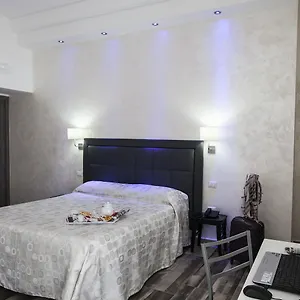 2* Bed & Breakfast Garibaldi Square