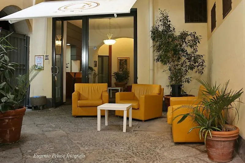 Caravaggio Hotel Nápoly